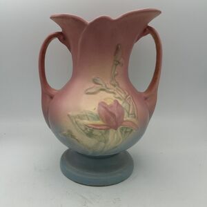 Vintage Hull Pottery Magnolia Double‎ Handled Vase USA  9“ heavy do not bundle